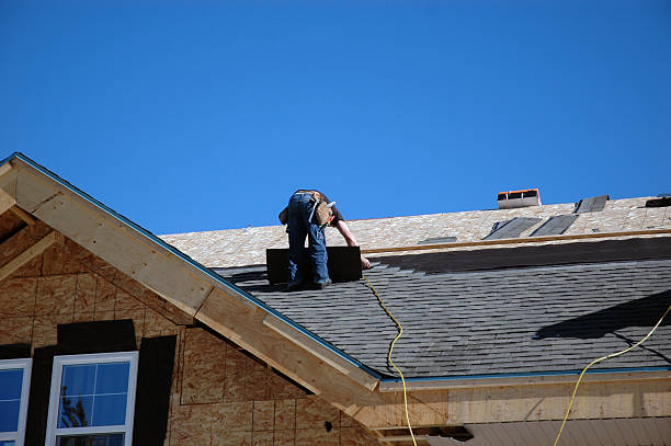 Emergency Roof Repair in Green Oaks, IL